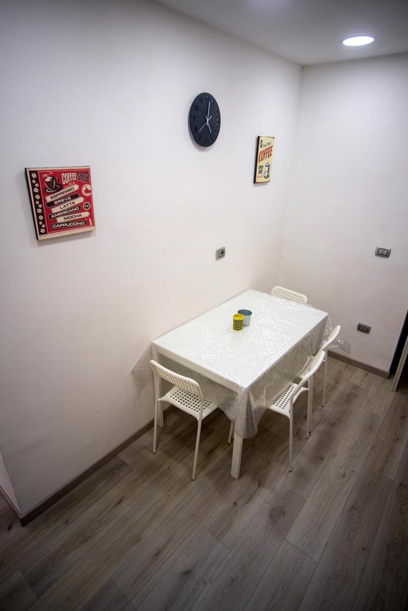 Na City Rooms نابولي المظهر الخارجي الصورة