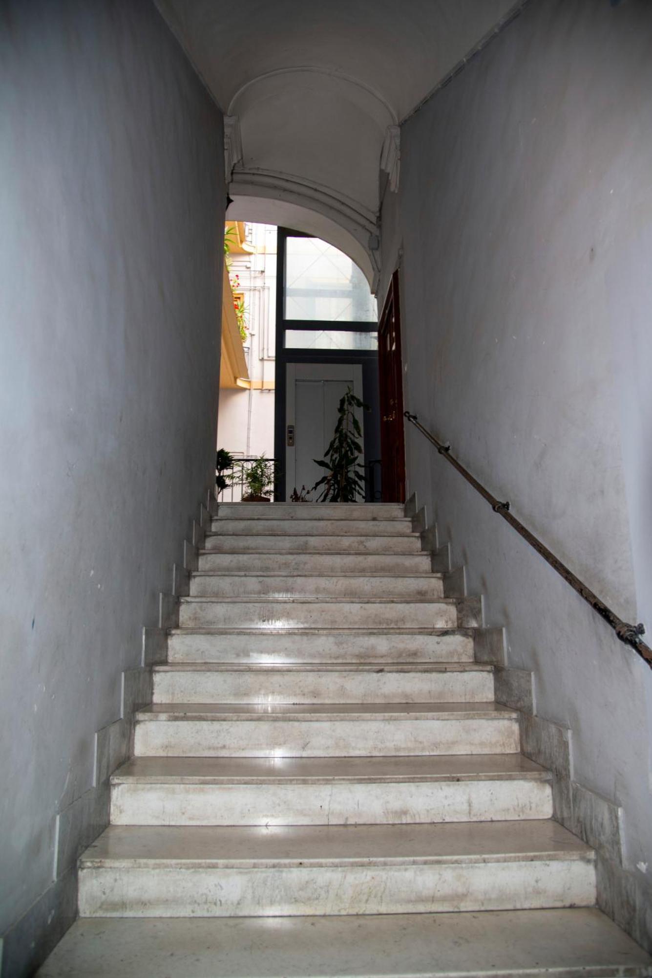 Na City Rooms نابولي المظهر الخارجي الصورة