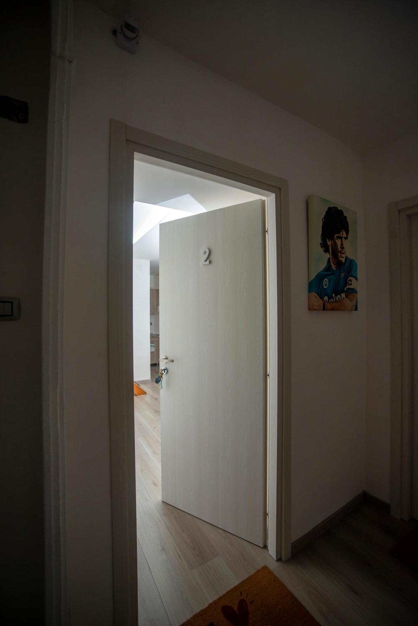 Na City Rooms نابولي المظهر الخارجي الصورة