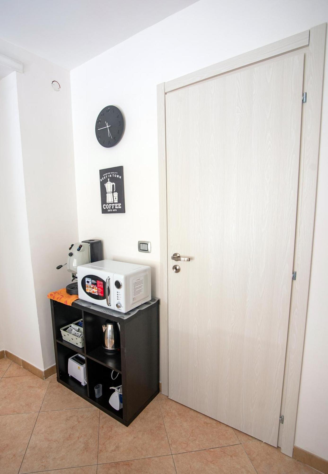 Na City Rooms نابولي المظهر الخارجي الصورة